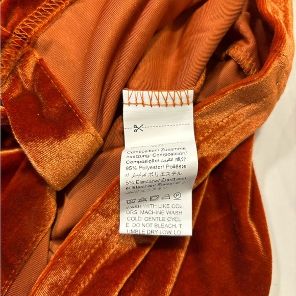 Women’s SHEIN Button Front Velvet Shirt Size 4 - Picture 4 of 11